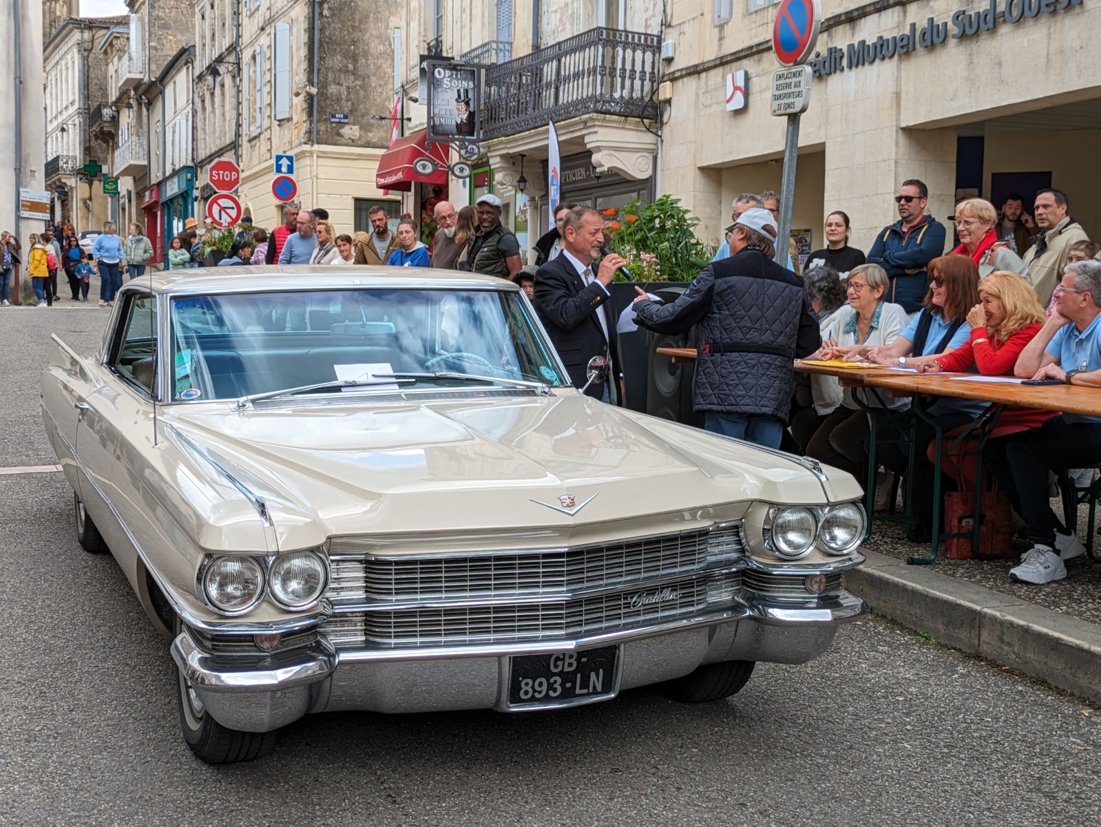 2 - Dimanche 28  avril 3ème du Concours d'Élégance La Cadillac de Jean-Franck
