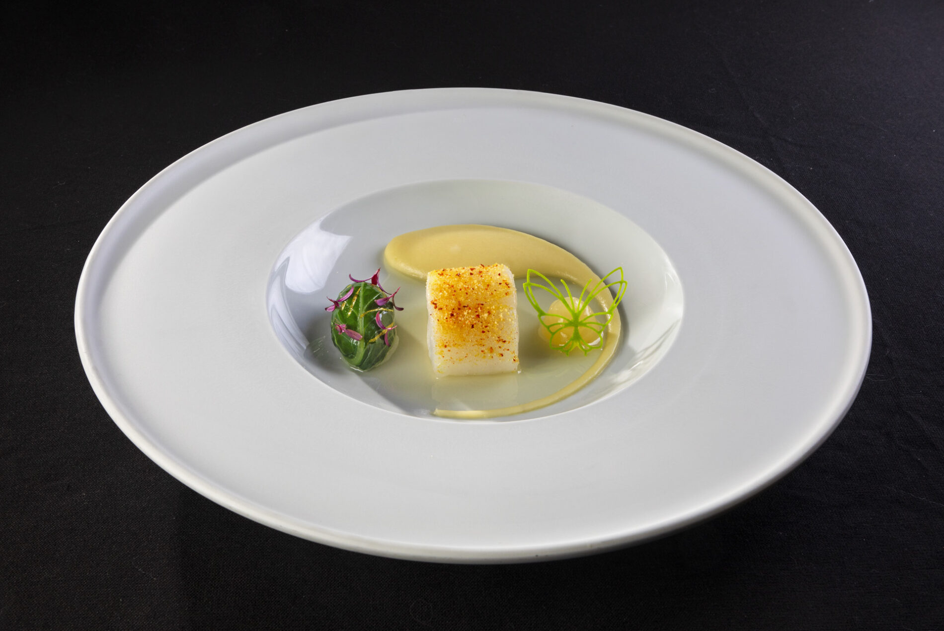 8-Merlu confit, bergamote et fleur de sureau-144_bd