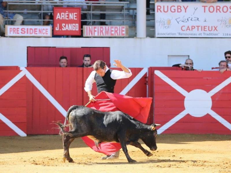 Captieux - Rugby y toros (6)