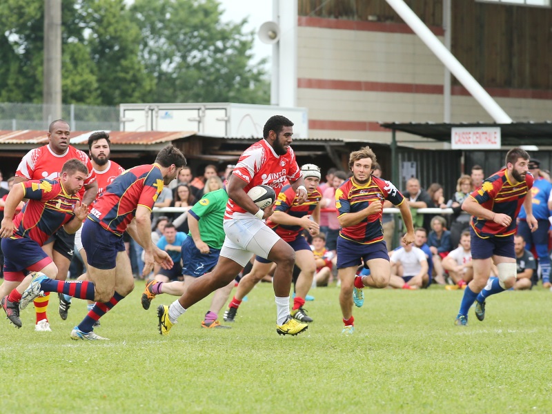 Captieux - Rygby y toros (1)