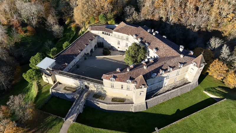 Château de Cazeneuve