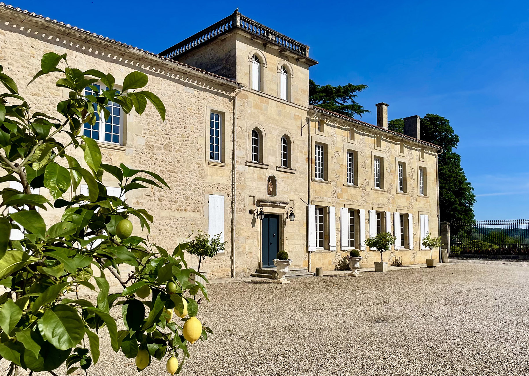 Chateau-de-Portets---Facade