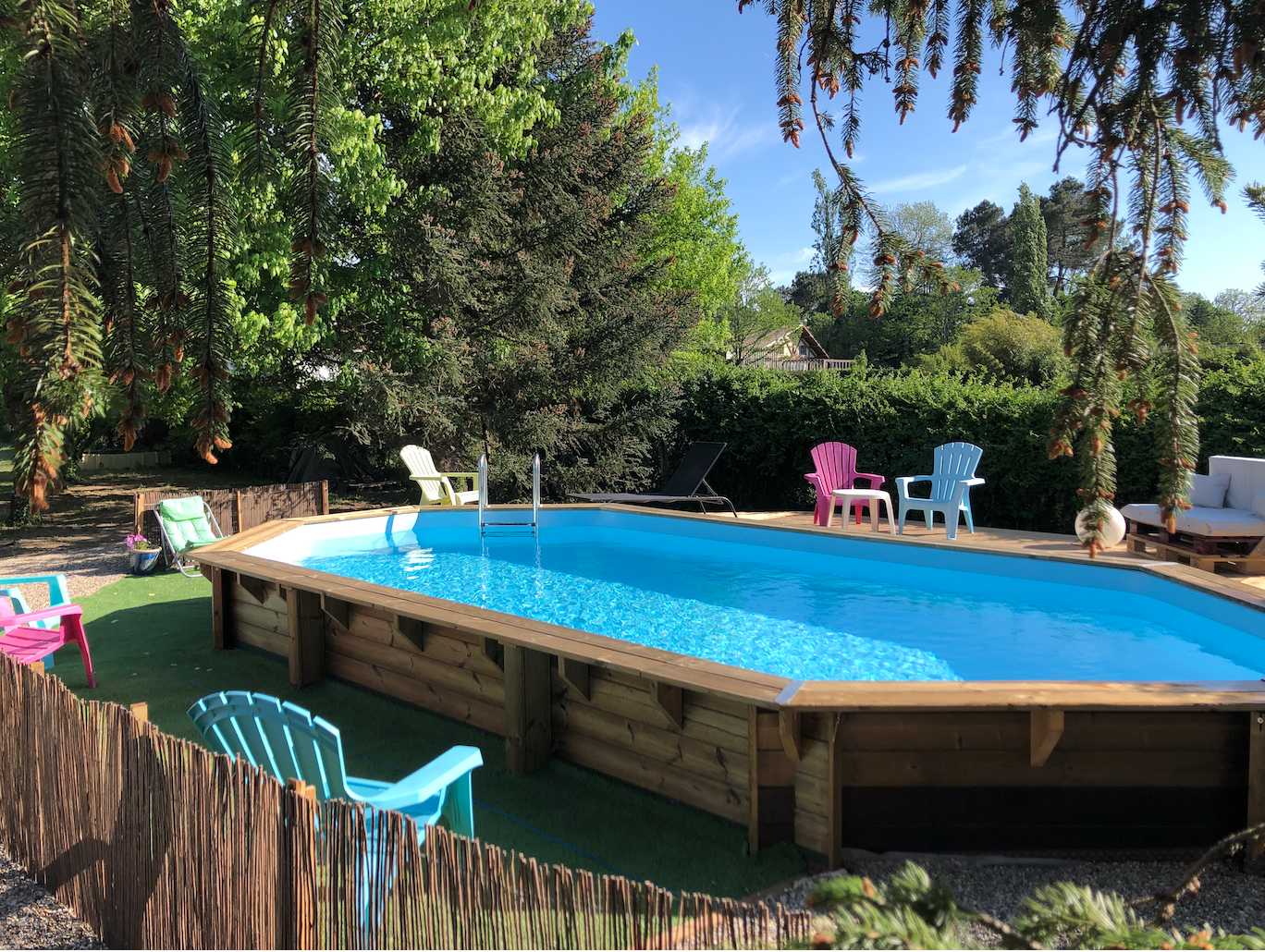 Gîte Ici et Ailleurs - Piscine