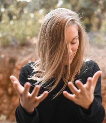 Ona-Mae-photo-promo