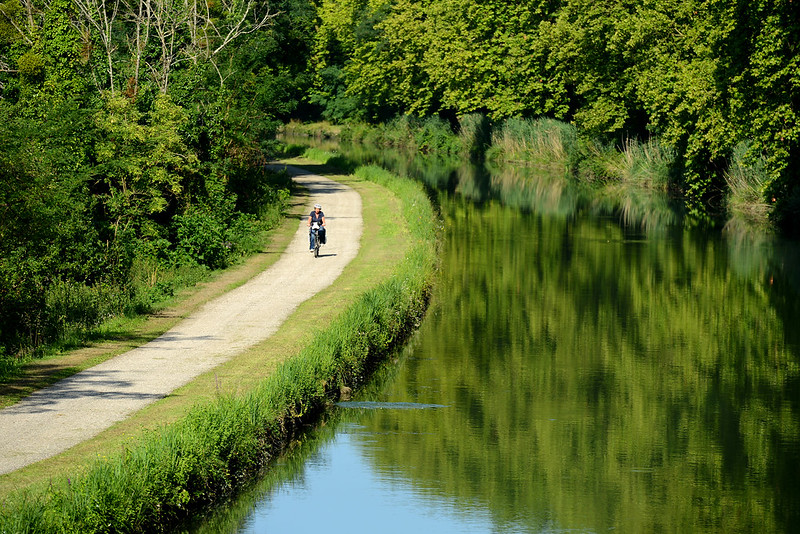 Vélo au bord du Canal