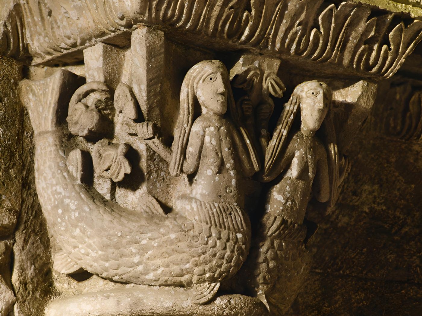 Les sirènes symbolisant la tentation du Christ - Abbaye de La Sauve-Majeure