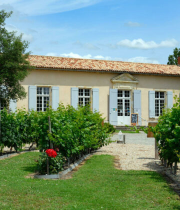 maison des vins de cadillac façade