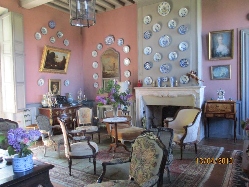 salon Château Mongenan
