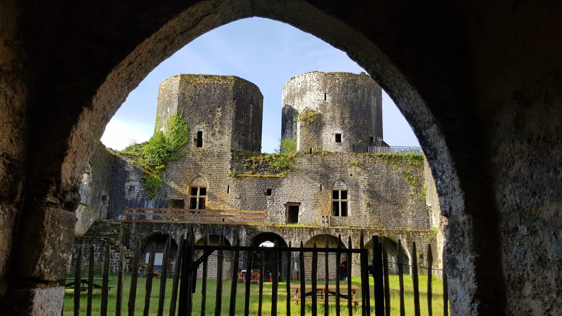 Château de Villandraut - SUD-GIRONDE - Villandraut